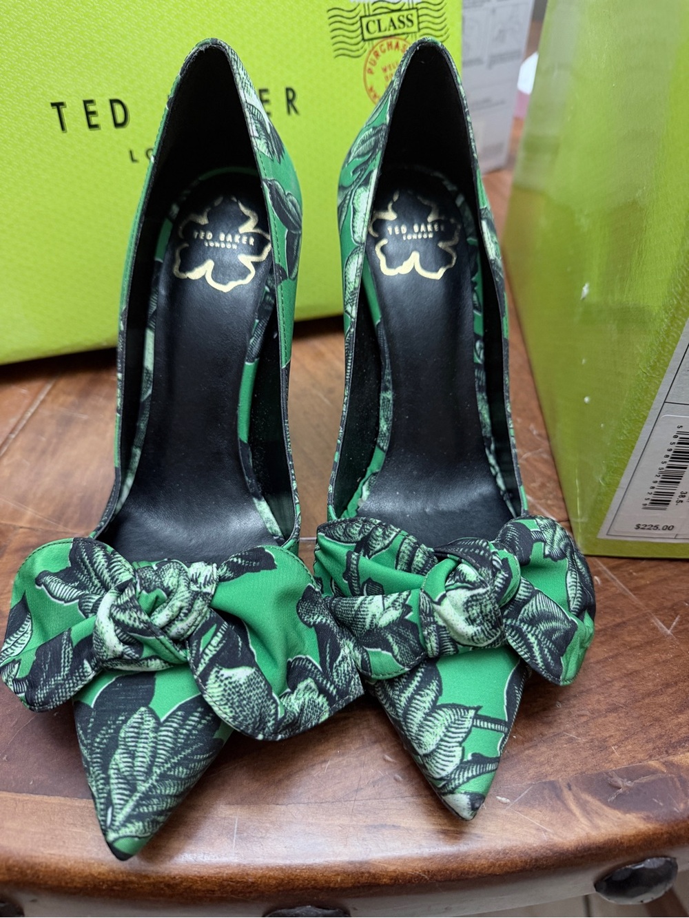 Ted Baker Green Floral Knot Pointed Toe Pumps